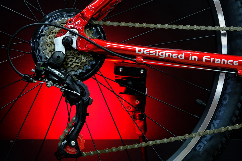 Lorak Glory 5 Красный/Белый рама 15 (на рост 141-160)