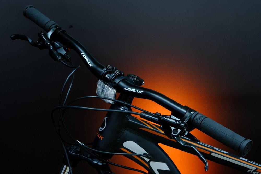 Lorak Sel 9200 Матовый Чёрный/Коричневый 21р (на раму 183-190)